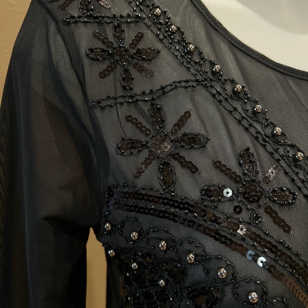 Frank Lyman black gunmetal beaded knit top Size Large - Picture 3 of 9